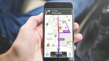 Waze ya te deja controlar YouTube Music mientras conduces