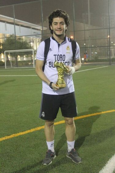 Gran actuación en Kuwait de la Peña Madridista Toro Blanco