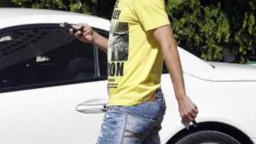 <b>COMPLICADO. </b>Pereira se marchó de Paterna tras tratarse más de cuatro horas por la mañana.