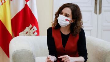 La respuesta viral de Ayuso sobre su previsión de la caída de contagios en la sexta ola