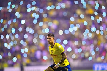  Brian Rodriguez of America during the 16th round match between America and Pachuca as part of the Liga BBVA MX, Torneo Apertura 2024 at Cuauhtemoc Stadium on November 06, 2024 in Puebla, Mexico.