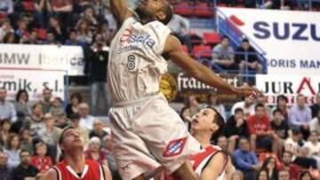 El 'Estu' pierde el tren de la salvación al caer en Manresa