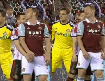 Bardsley cubría a Nolan en un tiro de esquina, en ese momento, con la intención de distraer a su rival, decidió tocarlo en la parte baja. En lugar de una reacción violenta, Nolan rió, volteó la cabeza y le envió un beso a su rival ,quien no pudo evitar sonreír ante la situación