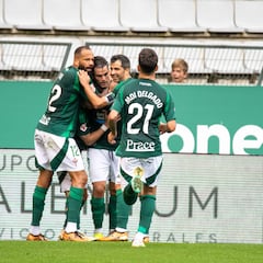 Jauregi asume los galones del gol en el Racing de Ferrol