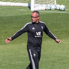 "El Málaga sacará un once que puede ganar a cualquiera"