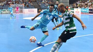 Jugada del encuentro entre el Movistar Inter y el Sporting de Portugal.