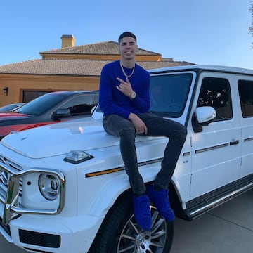 La joven estrella de los Charlotte Hornets es un reconocido fan¨¢tico de los veh¨ªculos de lujo, y as¨ª lo demuestra en sus redes sociales.
