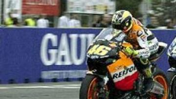 <b>UN GRAN ESPECTÁCULO.</B> Sin duda el Gran Premio de la República Checa ha sido el mejor de toda la temporada y una vez más con los mismos protagonistas, Sete Gibernau y Valentino Rossi.