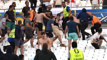 Varios aficionados rusos serán expulsados de Francia