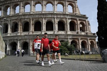 Esta noche arranca la Eurocopa con el partido inaugural entre Turquía e Italia en Roma. En las calles ya se nota el ambiente.