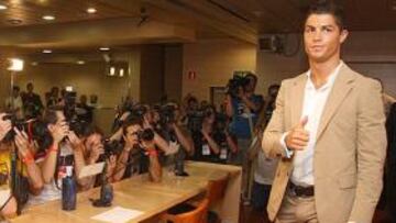<strong>DÍA DE ENSUEÑO.</strong> Cristiano Ronaldo ha sido presentado como nuevo jugador del Real Madrid.