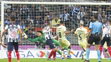 Ochoa emula atajada de Brasil 2014 ahora frente a Monterrey