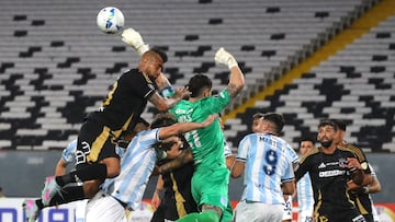 Ha sido vinculado a Colo Colo y la U y pronto quedará libre: anuncio oficial