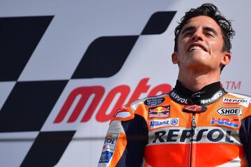 El piloto español aguntó toda la carrera detrás de Quartararo y le superó en la última vuelta. Con esta victoria Márquez se pone a 93 puntos de distancia con el segundo clasificado de la general. 
