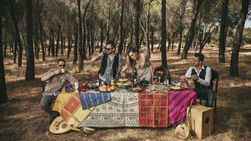 Jenny and The Mexicats, en una foto promocional de su último disco.