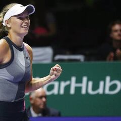 Wozniacki's Singapore sling has nemesis Svitolina reeling