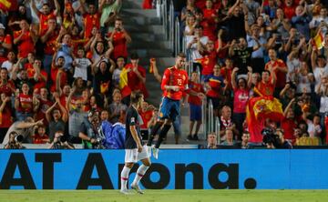 5-0. Sergio Ramos celebró el quinto gol.
