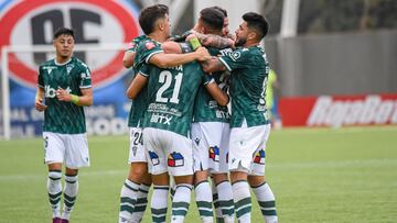 Wanderers triunfa, escala en la tabla y se mete en la lucha