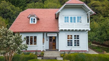 Casa Frey convertida en tienda Patagonia