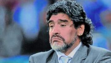Maradona, enfadado.
