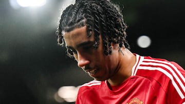 Manchester United's French defender #15 Leny Yoro reacts as he leaves the pitch during the UEFA Europa league football match between Manchester United and Glasgow Rangers at Old Trafford stadium in Manchester, north west England, on January 23, 2025. (Photo by Oli SCARFF / AFP)