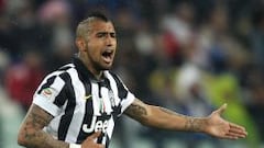 Arturo Vidal sufre sólo un golpe y sería titular en Copa Italia