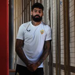 Samu: “En Primera se penalizan los errores con gol con mayor facilidad”