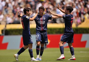 No falló el jugador coreano desde los once metros, engañando a Oblak en su lanzamiento. Otro tanto más para el PSG, otro varapalo más para el Atlético de Madrid en su debut.