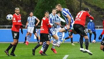 El Sanse desnuda a un Racing patético