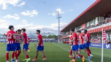 Los jugadores del Atlético, ganadores de la Copa de Campeones.