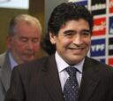 Maradona presentado oficialmente como seleccionador argentino
