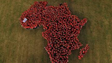 El grupo Belron, al que pertenece Carglass Espa&ntilde;a, entr&oacute; el pasado viernes 23 en el libro Guiness de los R&eacute;cords formando la mayor silueta humana del continente africano vista hasta la fecha.
