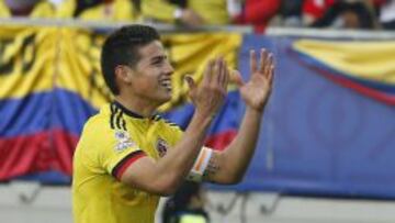 James Rodríguez tuvo un mal partido ante Perú.