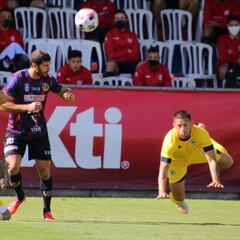 El Hércules cae en Yecla, pero Acuña sigue con el olfato intacto