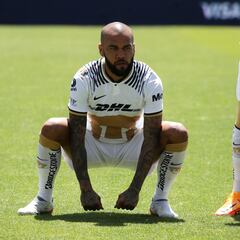 Dani Alves: Se revela el multimillonario sueldo del brasileño en Pumas