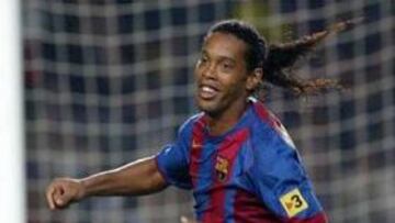 <b>HASTA 2010.</b> Ronaldinho llegó finalmente a un acuerdo con el Barça tras varias semanas de negociaciones.