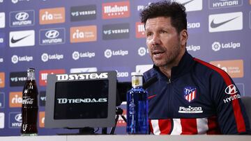 Simeone en rueda de prensa.