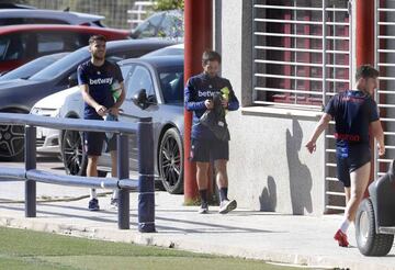 18/05/20 LEVANTE UD CIUDAD DEPORTIVA BUÑOL ENTRENAMIENTOS GRUPOS REUDUCIDOS FASE 1 PROTOCOLO COVID 19 RUBEN GARCIA JOAN MONTERDE CRISIS CORONAVIRUS