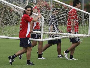 José Luis Cabión (Melipilla) estuvo en Venezuela 2007 y sólo jugó algunos minutos en el 1-6 frente a Brasil.