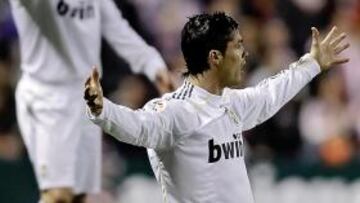 <b>DESESPERADO. </b>Cristiano lo intentó en San Mamés, pero no marcó.