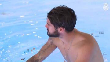 Isco se ejercita en la piscina y estará presente en el derbi