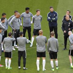 Un Dortmund tocado, recibe a un Mónaco con confianza