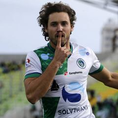 Puerto Montt rescató empate ante Wanderers y es puntero