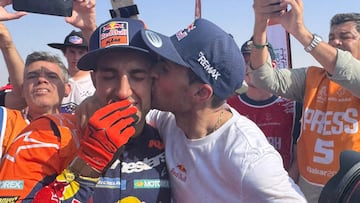 El hermano pequeño se hace mayor