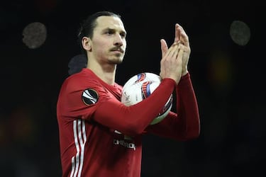 'Terrific' Ibrahimovic has elevated United, raves Bryan Robson