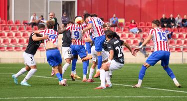 El balón parado lanza al Madrileño