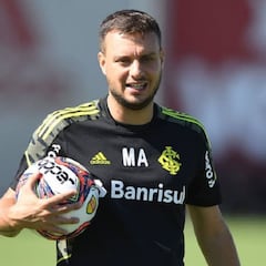 El periodista deportivo que dirigirá en el fútbol chileno: "Estoy capacitado para el desafío"