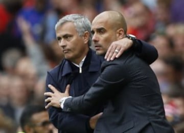 
Mourinho y Guardiola al final del partido.