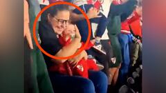 Una madre lleva a su bebé a ver a River y lo que sucede tras un gol es para alucinar