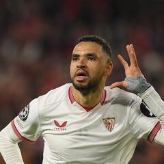 En Nesyri, el único brote verde